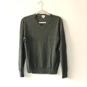 Club Monaco Italian Yarn V Neck